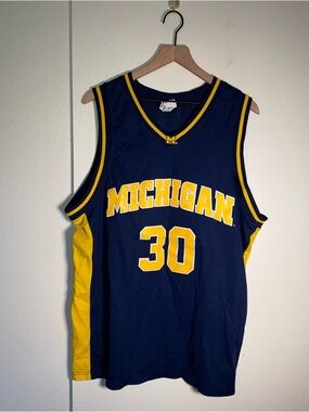 MICHIGAN WOLVERINES national champions Foot Locker Mesh basketball jersey XL